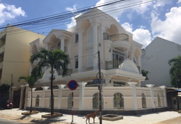 Biệt thự Cổ điển Chị Sương - Tp. Hcm